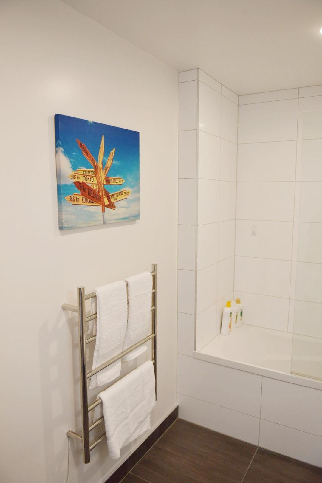 Johnsonville Brand New Lovely Townhouse Веллінгтон Екстер'єр фото